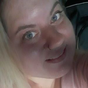 Meet your Posher, Cassie